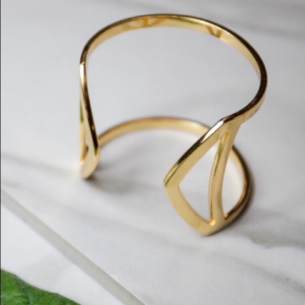 Jules Smith *Jane Cuff*